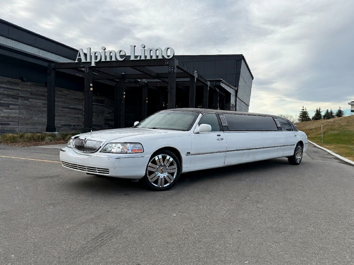 Stretch Limo Pearl White